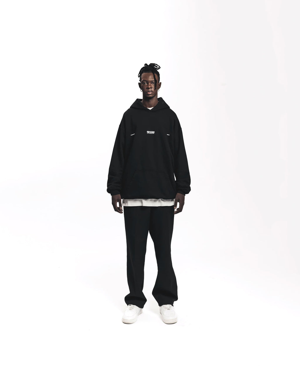 WORLDWIDE LOGO HOODIE BLACK