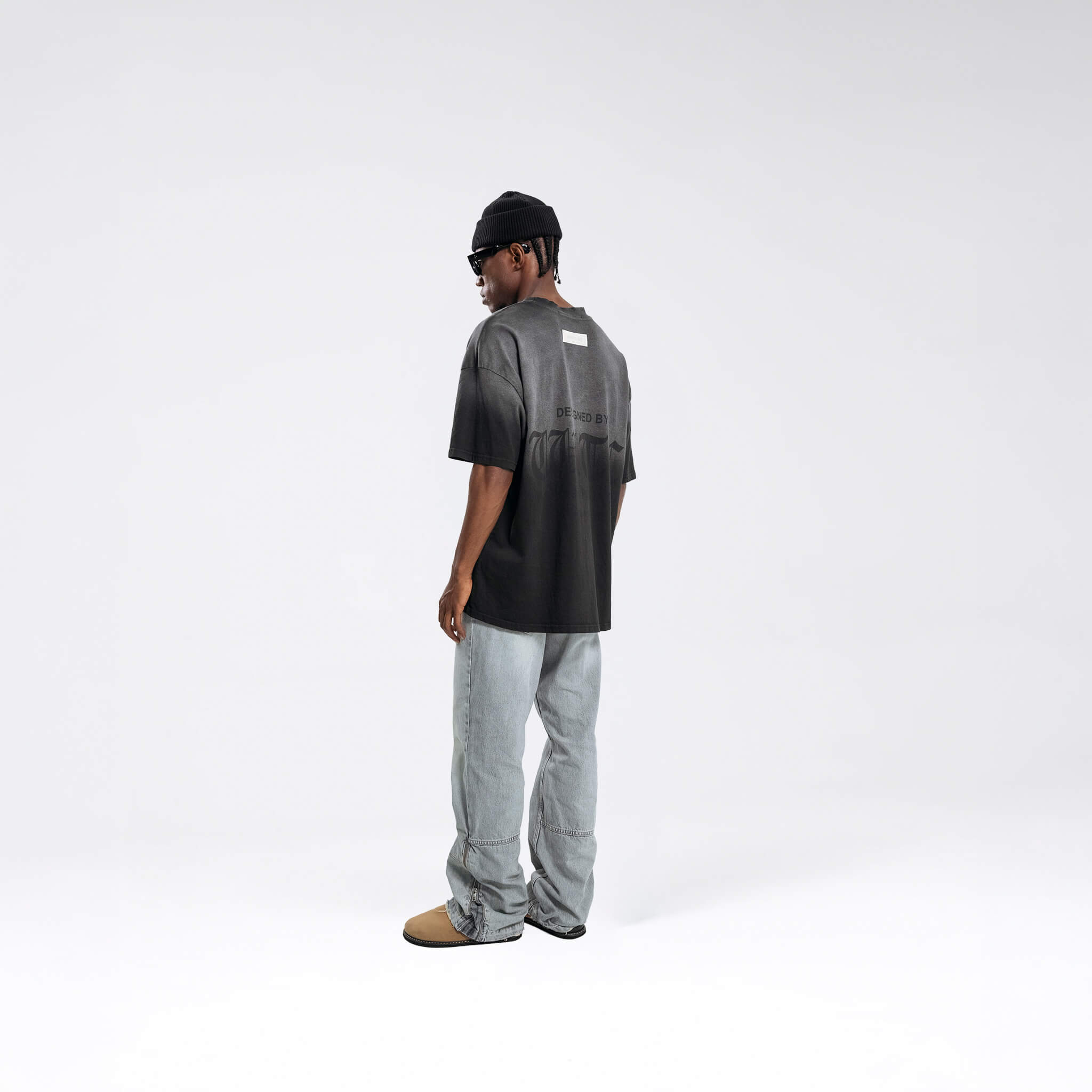 RESURGENCE BASIC W GOTHIC T-SHIRT STAINED BLACK