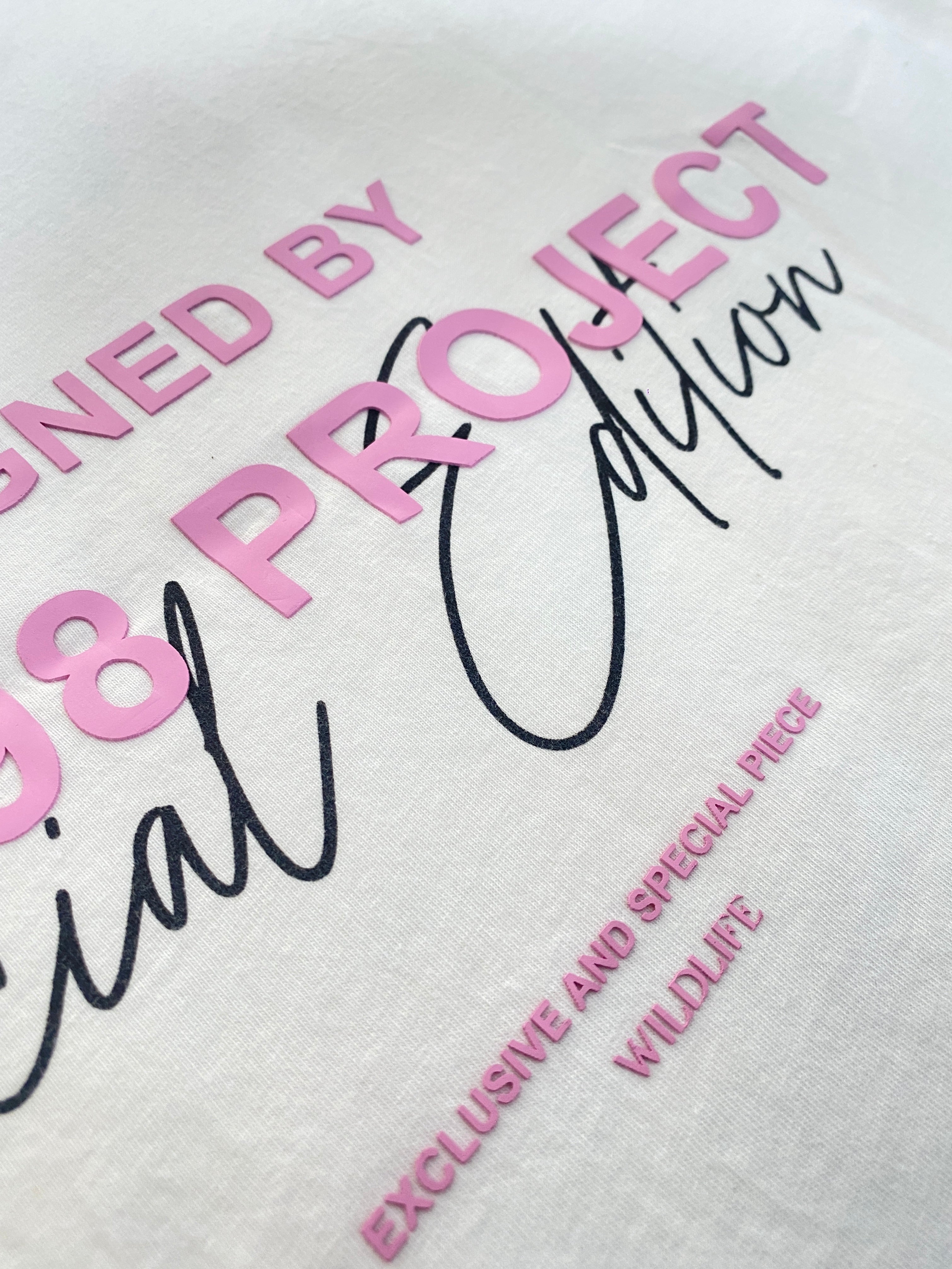PINK DOLPHIN SPECIAL EDITION T-SHIRT CREAM